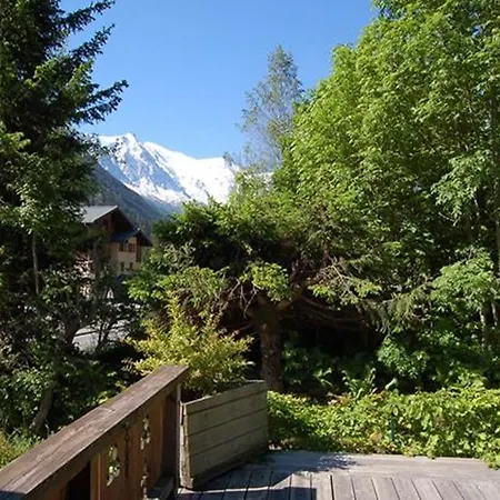 Chalet Chalet Les Fougeres *