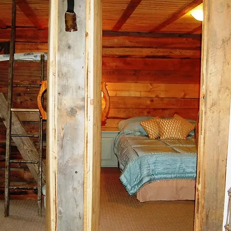 Chalet Chalet Les Fougeres *