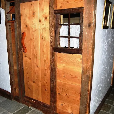 Chalet Chalet Les Fougeres *